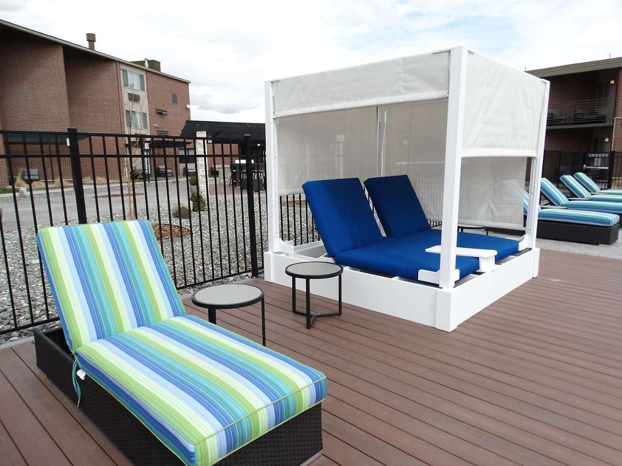 Best Western Premier Denver East Exterior foto